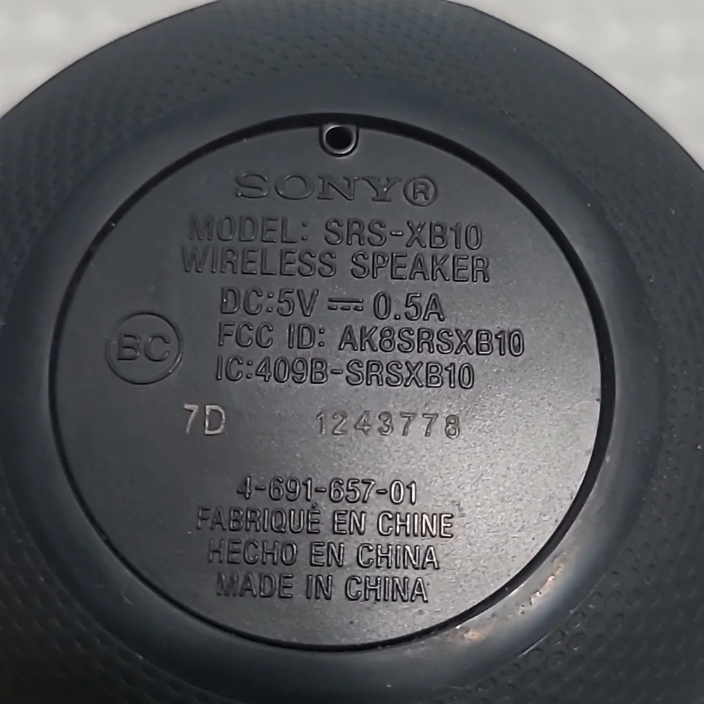 Sony SRS-X10 Speaker / with CASE
